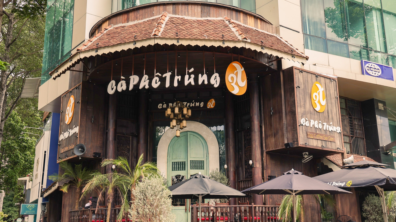 Một quán cà phê trứng tại phường Bến Nghé, quận 1, TP. HCM. Một quán cà phê trứng tại phường Bến Nghé, quận 1, TP. HCM.