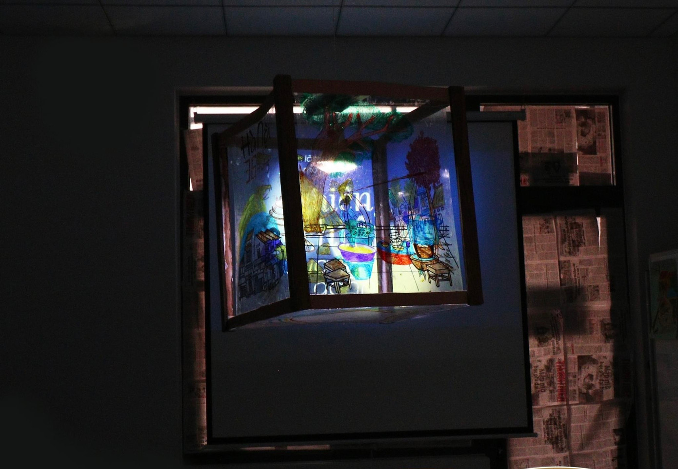 Mô hình “Nghiêng nghiêng quang gánh”.