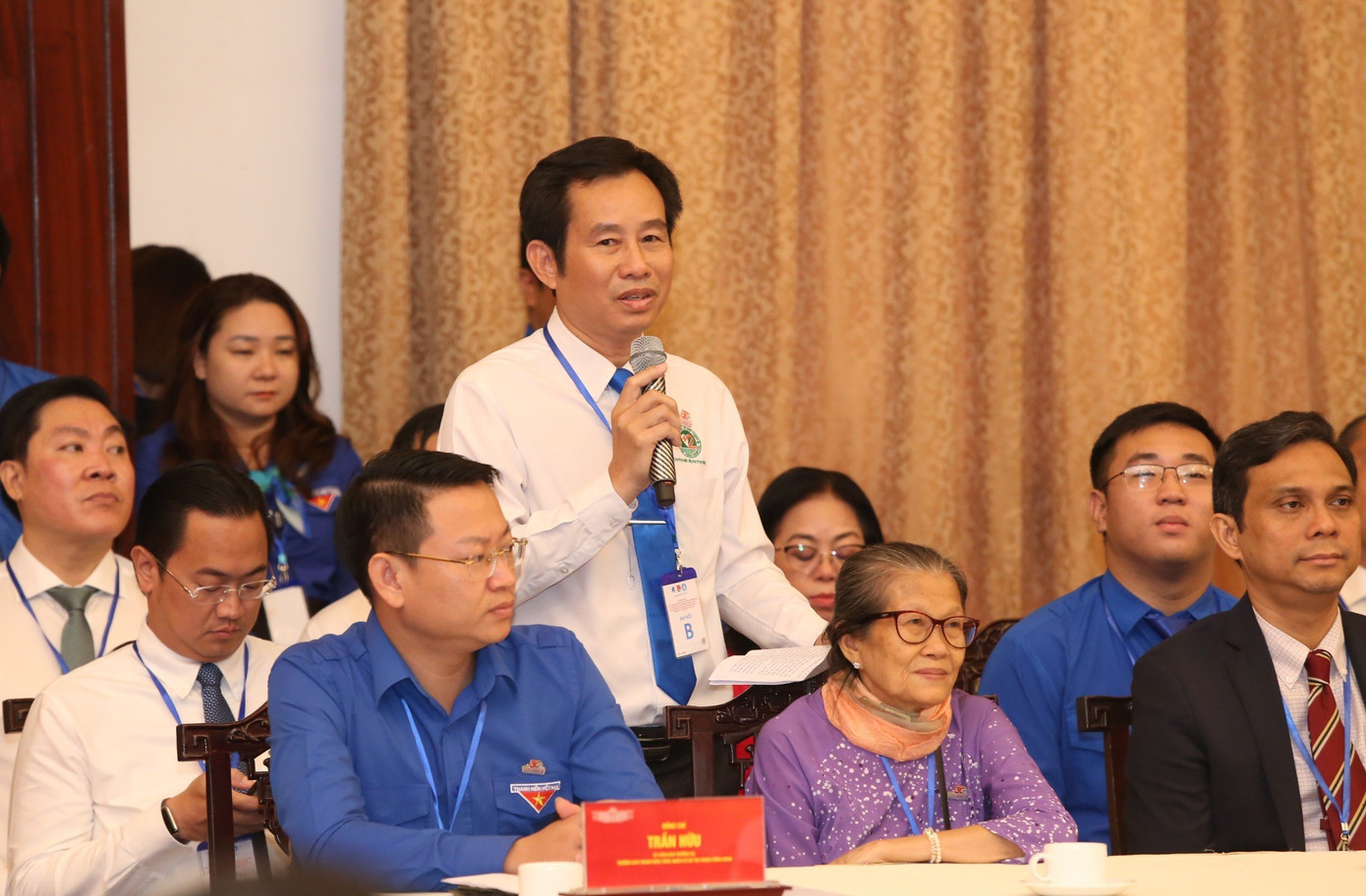 Bác sĩ Trần Văn Khanh - Giám đốc Bệnh viện Lê Văn Thịnh chia sẻ tại chương trình. (Ảnh: Ngô Tùng)