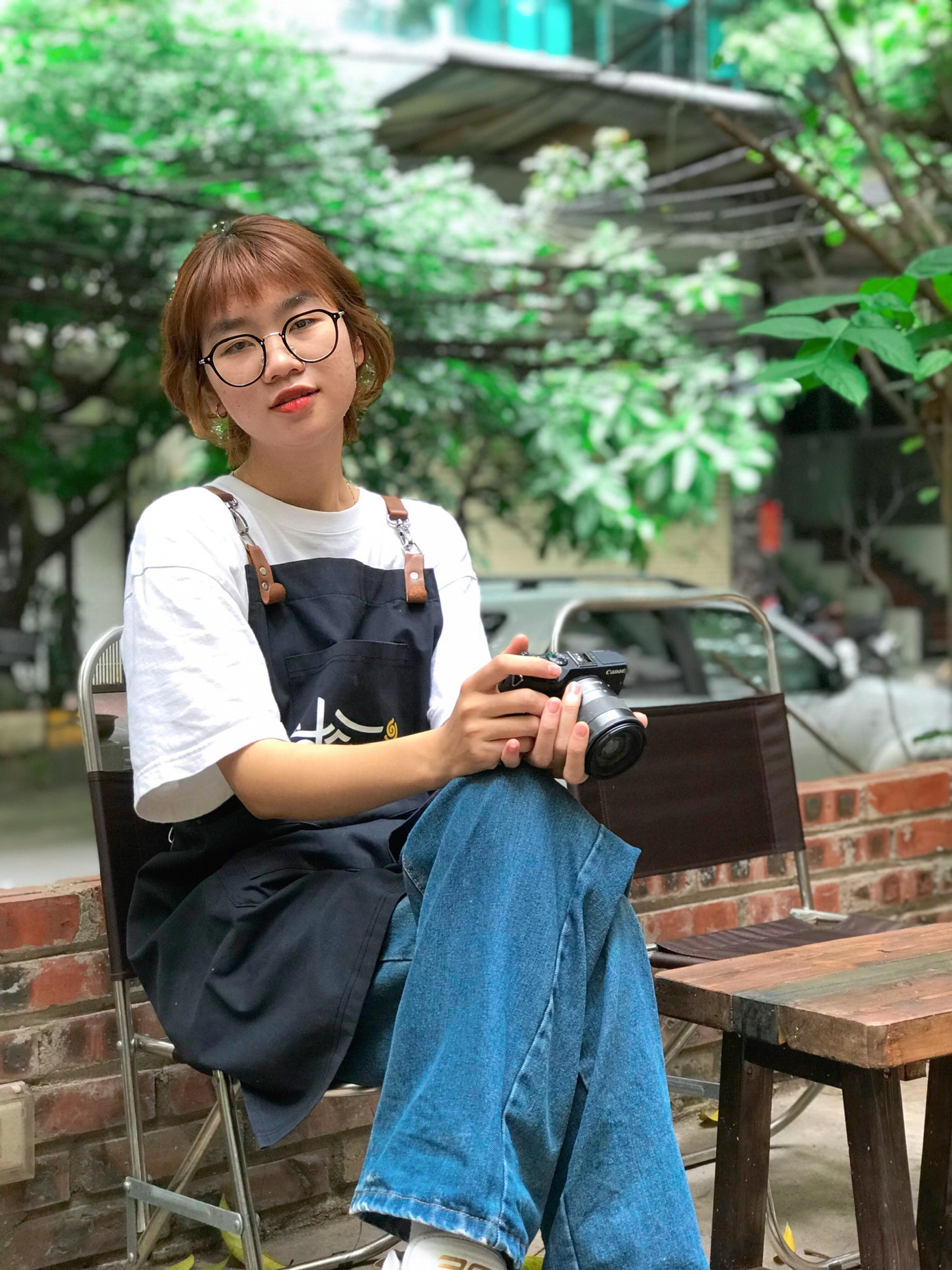 Thanh Hoa chia sẻ: “Ngày nay, khi nhiều người đổ về Hà Nội học tập và làm việc, thì tiền thuê trọ cũng như phí dịch vụ cũng theo đó mà mọi thứ cũng đắt đỏ hơn. Gia đình mình ở quê, ba mẹ đều làm nông, thu nhập không ổn định và việc chi trả nhiều khoản như vậy thực sự là rất khó khăn”.