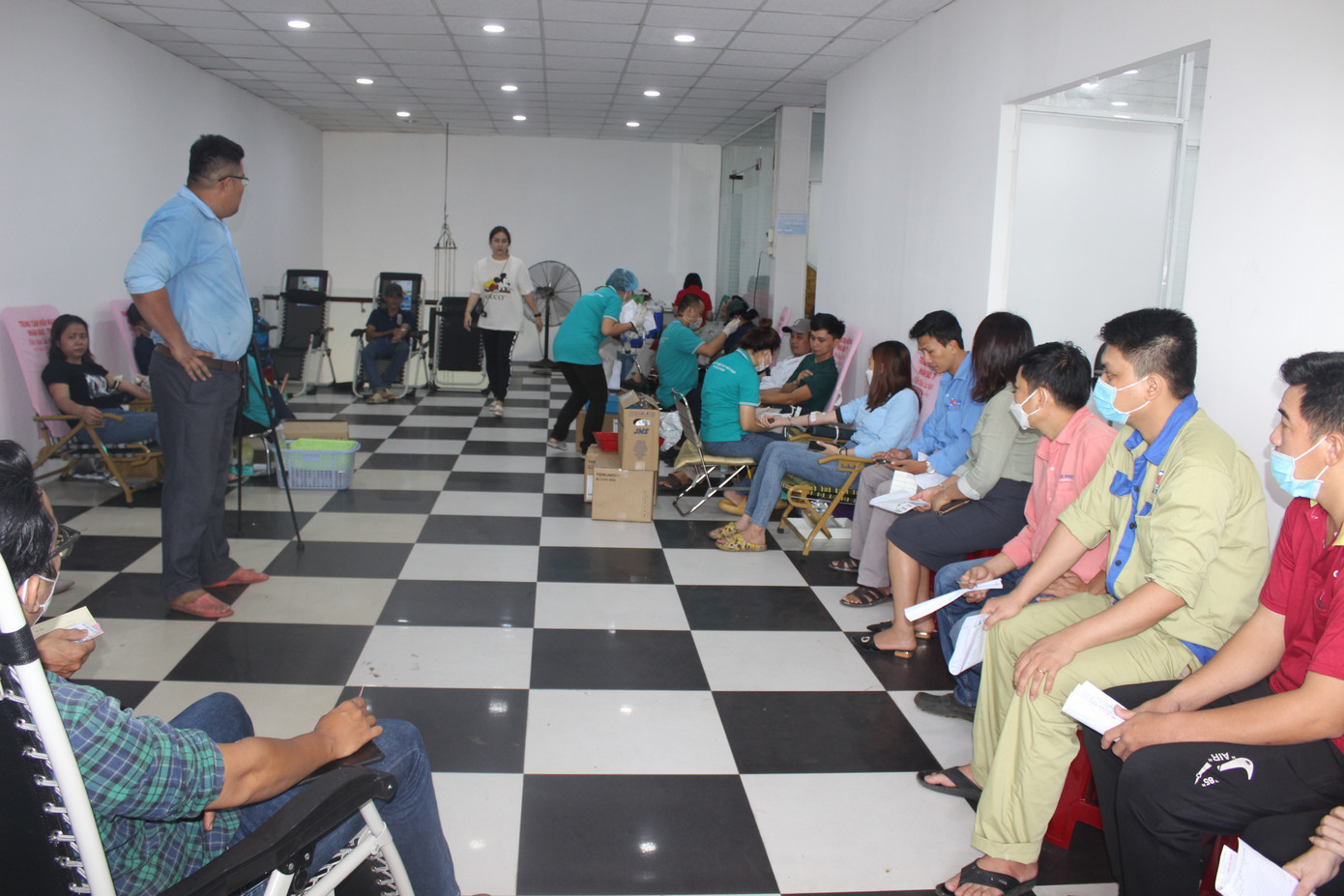 Kết thúc Ngày hội, Ban Tổ chức thu được 121 đơn vị máu, vượt chỉ tiêu đề ra của Trung tâm Hiến máu nhân đạo TP. HCM là 110 đơn vị máu.