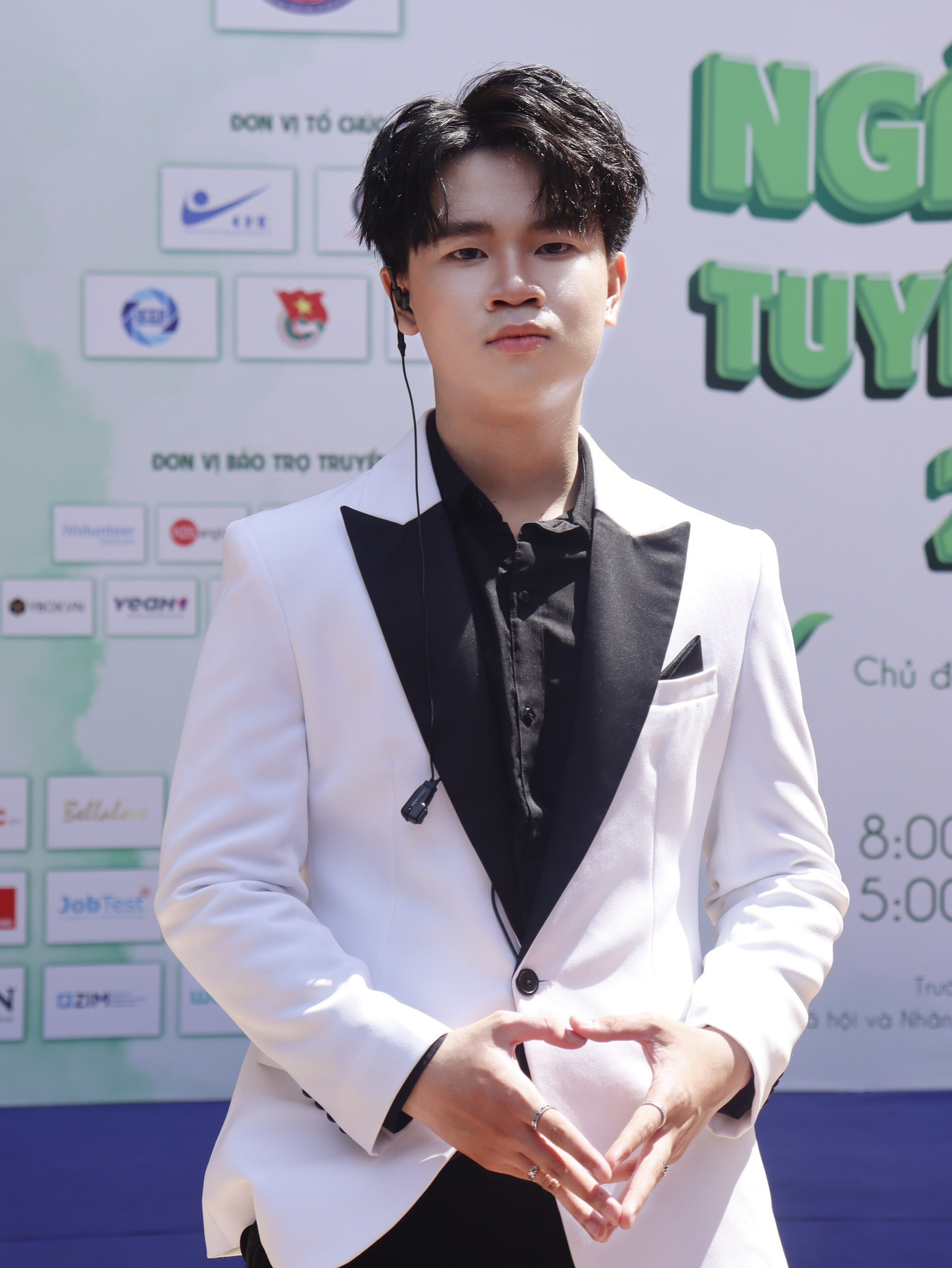 Thái Minh năng nổ tham gia các cuộc thi để cọ xát, trau dồi kỹ năng. Thái Minh năng nổ tham gia các cuộc thi để cọ xát, trau dồi kỹ năng.