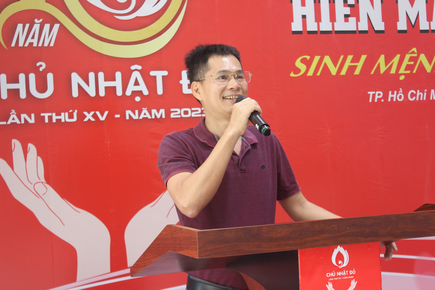 Phát biểu tại Ngày hội, Nhà báo Lý Thành Tâm, Trưởng Cơ quan đại diện báo Tiền Phong tại TP. HCM cho biết, năm nay báo Tiền Phong kỷ niệm tròn 70 tuổi. Là tờ báo chính trị – xã hội có quy mô, uy tín, báo Tiền Phong trong quá trình phát triển có tầm ảnh hưởng lớn đối với công chúng cả nước. "Trong 70 năm qua, ngoài hoạt động chuyên môn, báo Tiền Phong còn thực hiện rộng khắp các chương trình công tác xã hội - từ thiện, trong đó phải kể đến chương trình hiến máu Chủ nhật Đỏ. Chúng tôi rất vui vì chương trình Chủ nhật Đỏ ngày càng lan tỏa rộng trong cộng đồng", Nhà báo Lý Thành Tâm khẳng định.