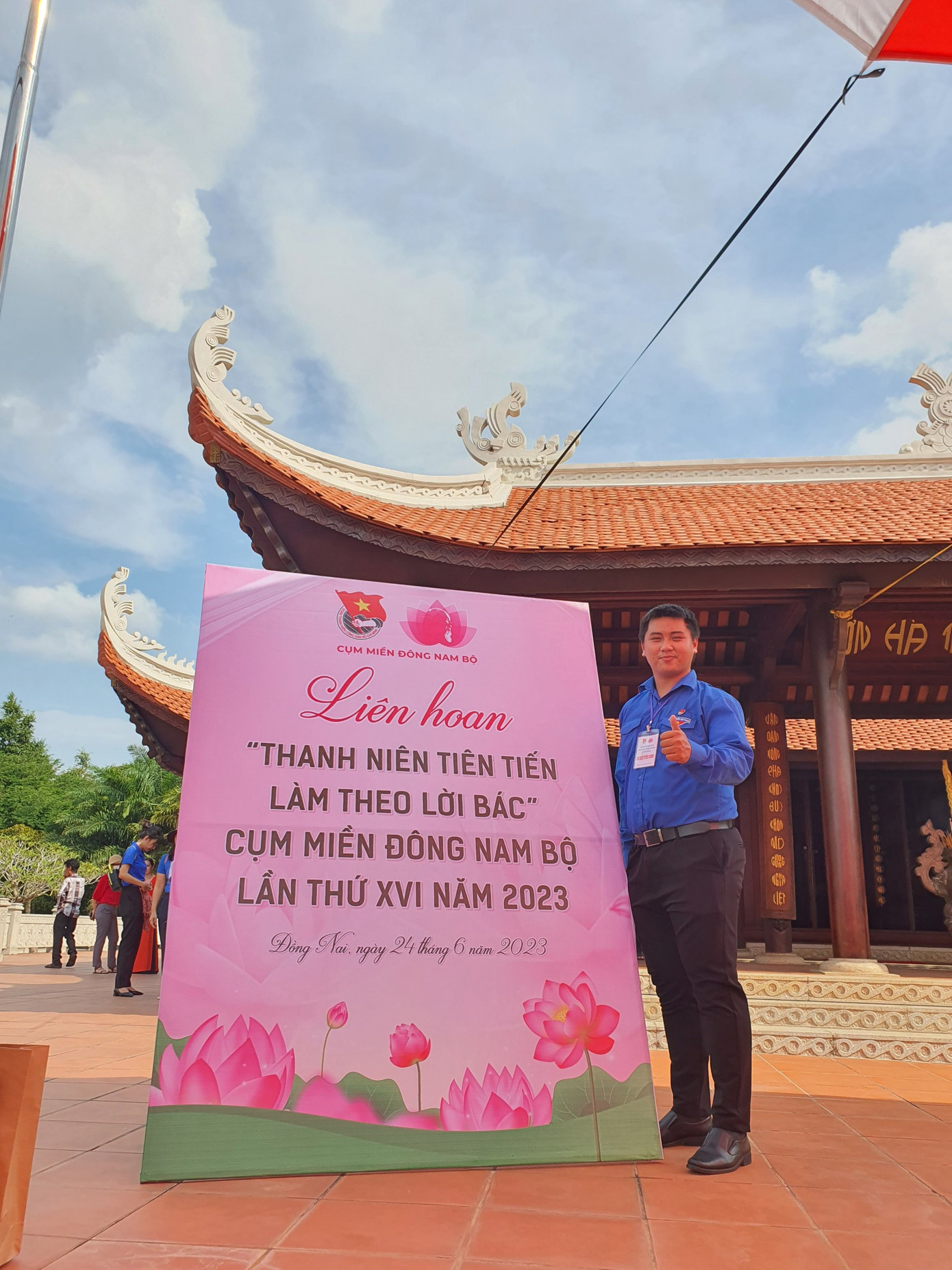 Văn Tài tại chương trình tuyên dương “Thanh niên tiên tiến làm theo lời Bác” cụm Đông Nam Bộ năm 2023. (Ảnh: NVCC) Văn Tài tại chương trình tuyên dương “Thanh niên tiên tiến làm theo lời Bác” cụm Đông Nam Bộ năm 2023. (Ảnh: NVCC)
