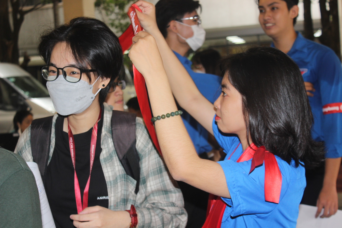 Thầy Tuấn cũng là một giảng viên thường xuyên chia sẻ, truyền cảm hứng về những hoạt động tình nguyện như chương trình hiến máu để các bạn sinh viên trong trường ý thức được vai trò và trách nhiệm của mình đối với cộng đồng.