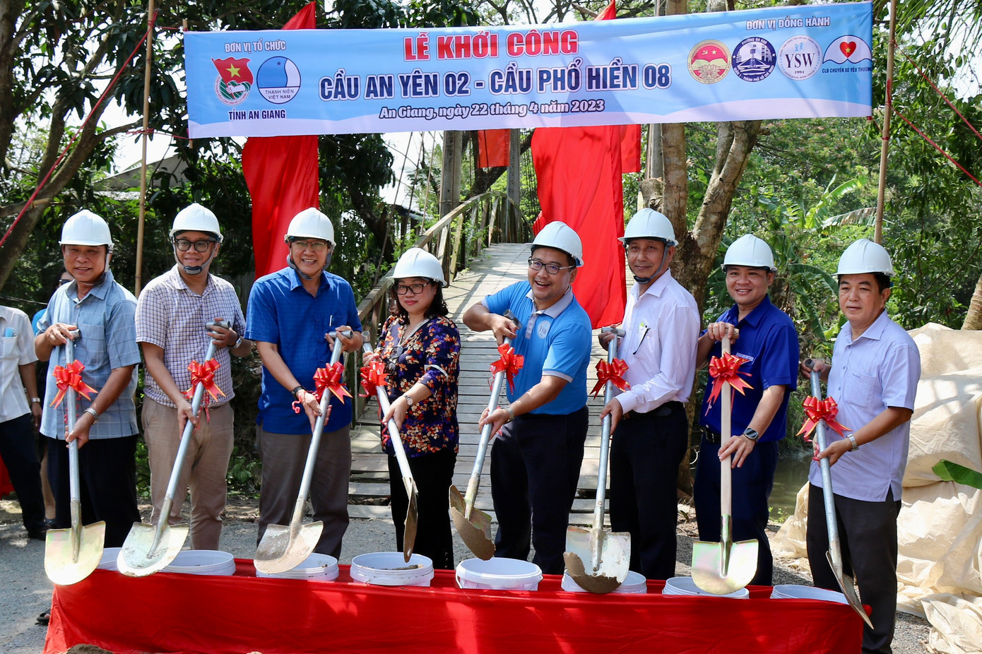 Khởi công xây dựng cầu An Yên 2 tại xã Bình Thành, huyện Thoại Sơn, tỉnh An Giang.