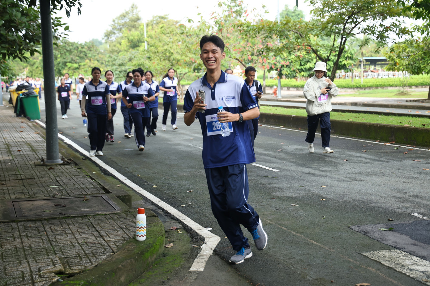 600 sinh viên HCMUS đạt 2.500 km chỉ trong buổi sáng tại đường chạy S-UPRACE x HCMUS. 600 sinh viên HCMUS đạt 2.500 km chỉ trong buổi sáng tại đường chạy S-UPRACE x HCMUS.