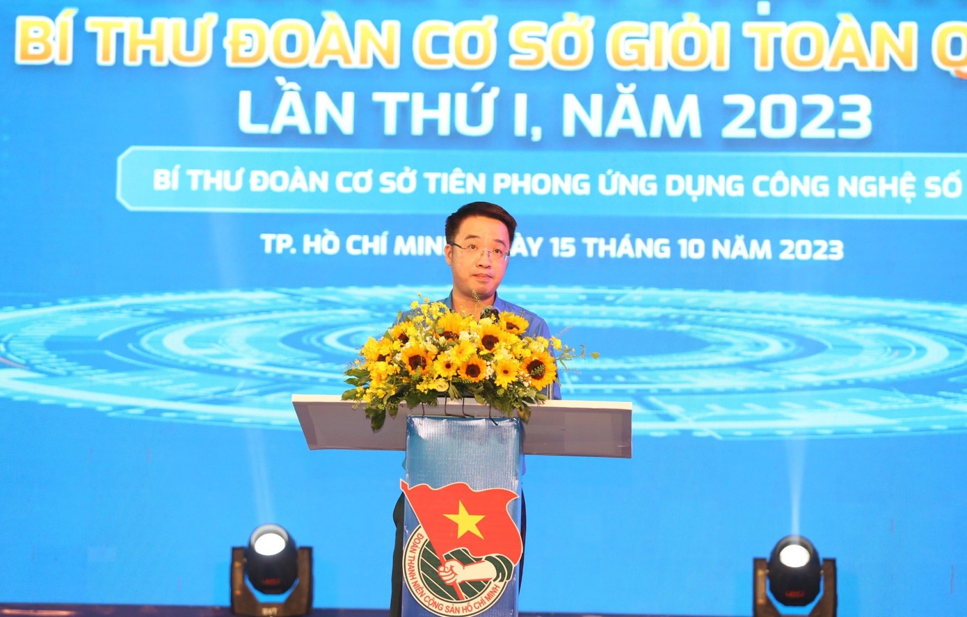 Anh Nguyễn Tường Lâm, Bí thư T.Ư Đoàn phát biểu tại đêm Chung kết Hội thi. (Ảnh: Ngô Tùng) Anh Nguyễn Tường Lâm, Bí thư T.Ư Đoàn phát biểu tại đêm Chung kết Hội thi. (Ảnh: Ngô Tùng)