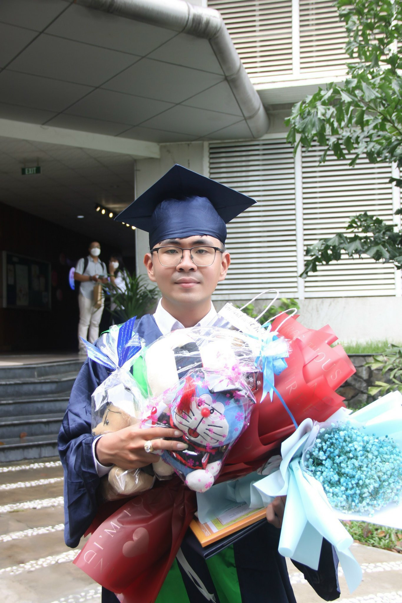 Cao Doanh đã vừa tốt nghiệp và dự định sẽ sang Hàn Quốc du học trong 2 năm. (Ảnh: NVCC)