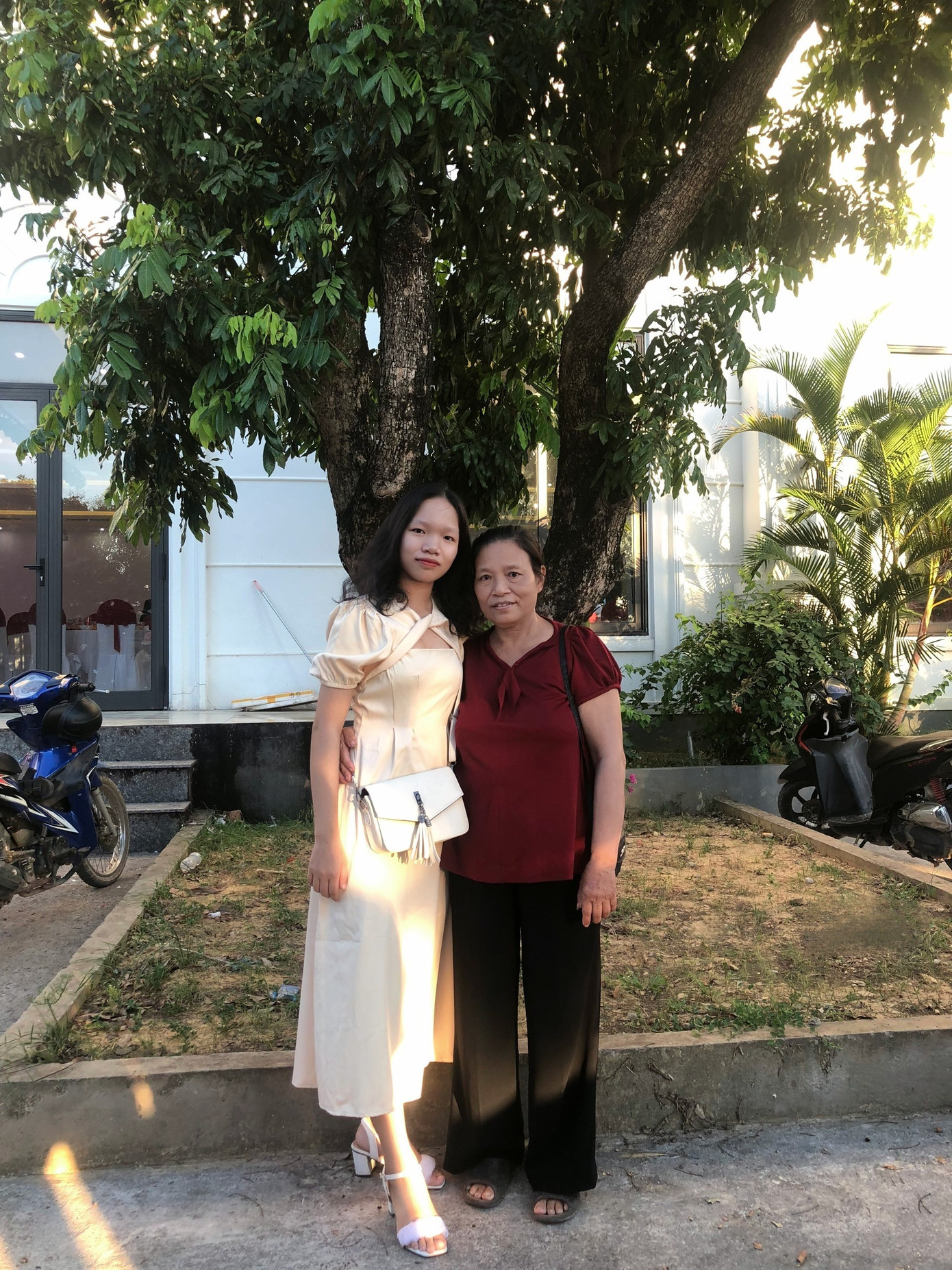 Mẹ luôn là nguồn động lực to lớn giúp Thục Khánh vượt qua mọi khó khăn, thử thách. (Ảnh: NVCC)