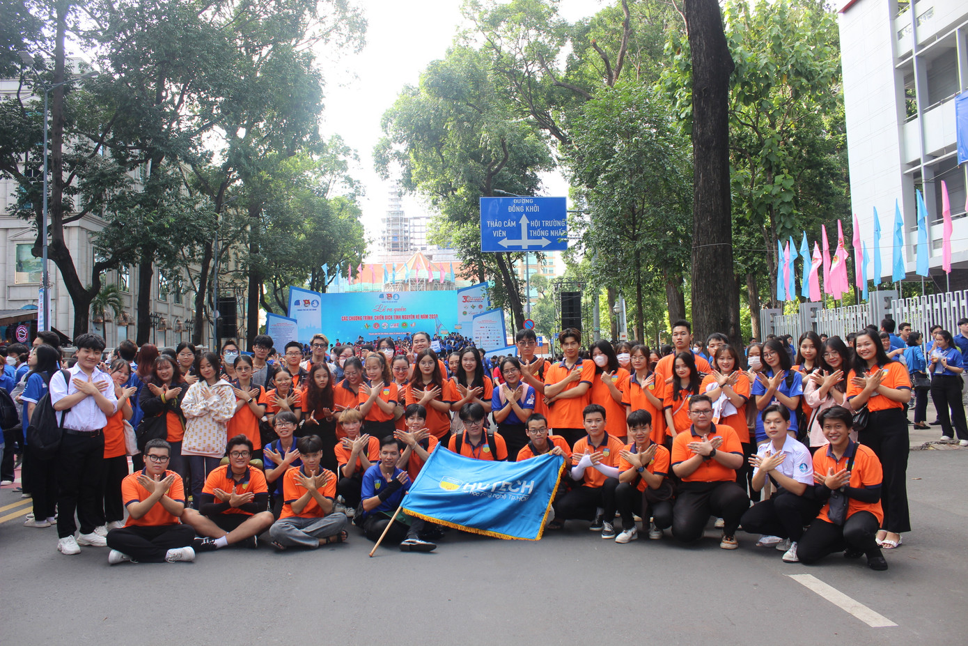 Ngay sau Lễ ra quân các đội hình đã bắt tay ngay vào các hoạt động tình nguyện cụ thể.