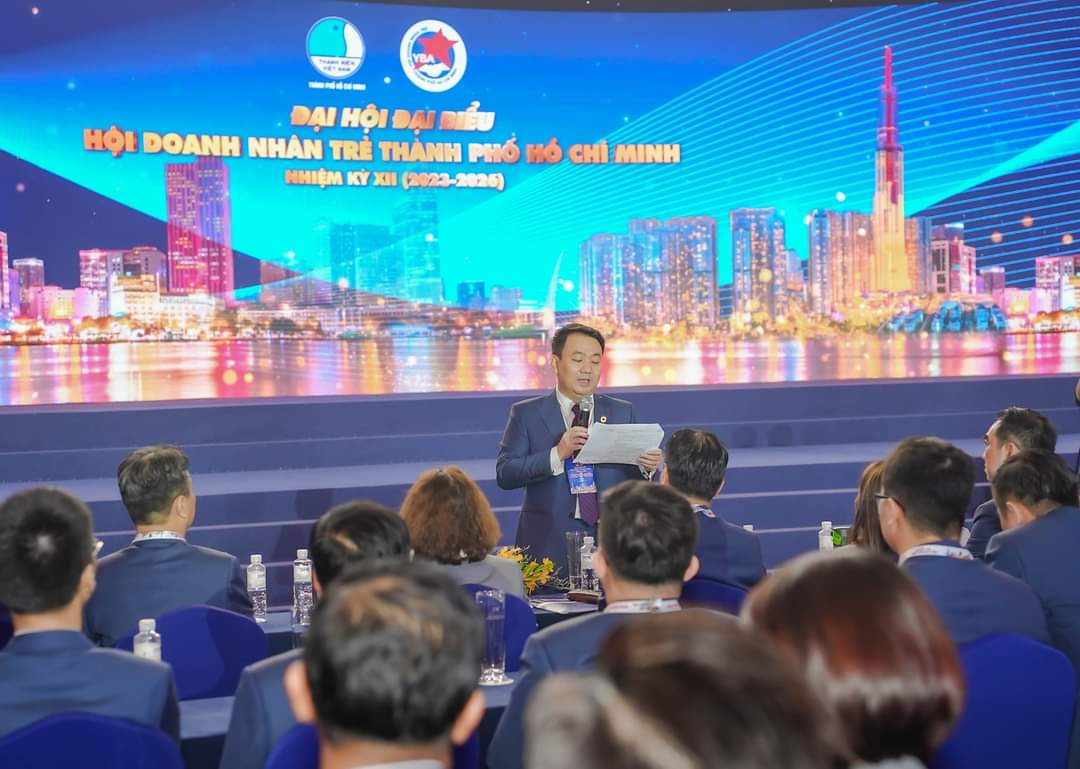 Lê Trí Thông giữ chức vụ Chủ tịch Hội Doanh nhân Trẻ TP. HCM, nhiệm kỳ (2023 - 2026). Lê Trí Thông giữ chức vụ Chủ tịch Hội Doanh nhân Trẻ TP. HCM, nhiệm kỳ (2023 - 2026).