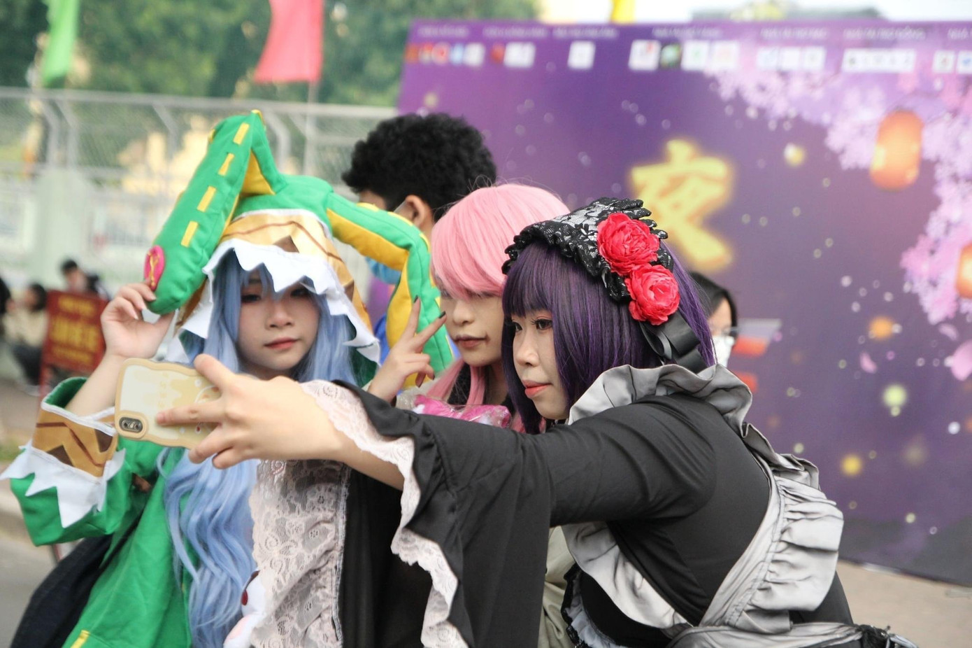 Đến với Hội trại văn hóa, các bạn sinh viên được thoải mái thử Yukata và cosplay những nhân vật mình yêu thích.