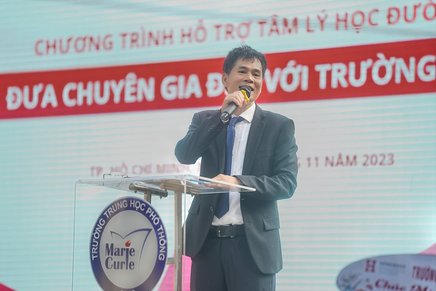 Nhà báo Lý Thành Tâm - Trưởng Cơ quan đại diện báo Tiền Phong phát biểu tại buổi lễ. (Ảnh: Phạm Nguyễn) Nhà báo Lý Thành Tâm - Trưởng Cơ quan đại diện báo Tiền Phong phát biểu tại buổi lễ. (Ảnh: Phạm Nguyễn)