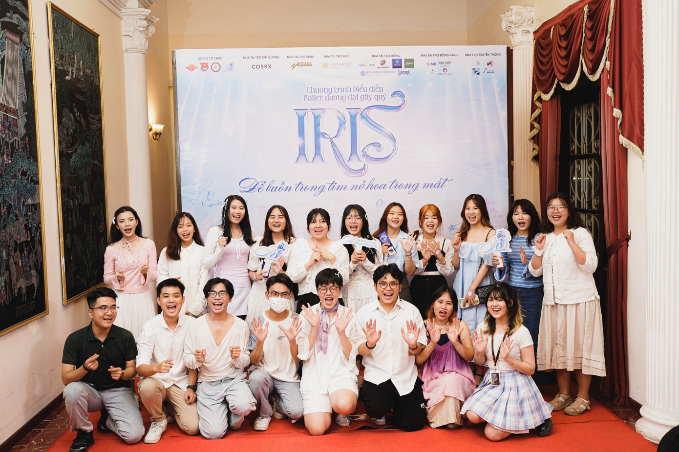 Chương trình thu hút đông đảo các bạn sinh viên tham gia. Chương trình thu hút đông đảo các bạn sinh viên tham gia.