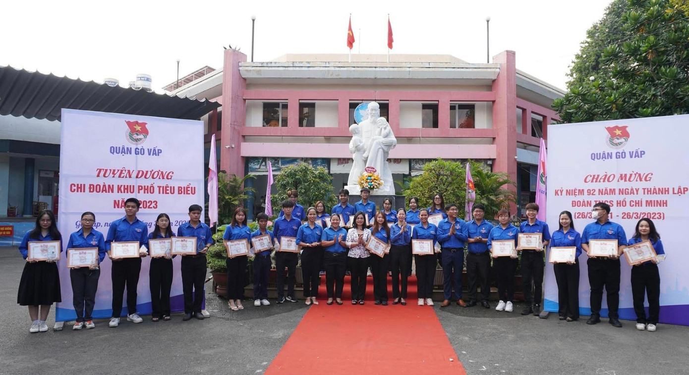 23 chi đoàn khu phố tiêu biểu trong Ngày đoàn viên tại quận Gò Vấp. 23 chi đoàn khu phố tiêu biểu trong Ngày đoàn viên tại quận Gò Vấp.