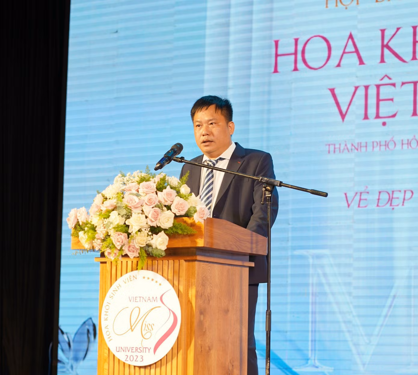 Anh Hoàng Tuấn Việt, Trưởng Ban Tổ chức cuộc thi 'Hoa khôi Sinh viên Việt Nam 2023' phát biểu tại buổi phát động cuộc thi.