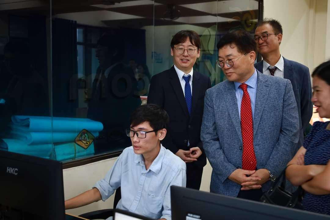 Không gian sẽ nâng cao năng lực học tập trong lĩnh vực Công nghệ thông tin cho học sinh, sinh viên. (Ảnh: ĐHQG TP. HCM) Không gian sẽ nâng cao năng lực học tập trong lĩnh vực Công nghệ thông tin cho học sinh, sinh viên. (Ảnh: ĐHQG TP. HCM)