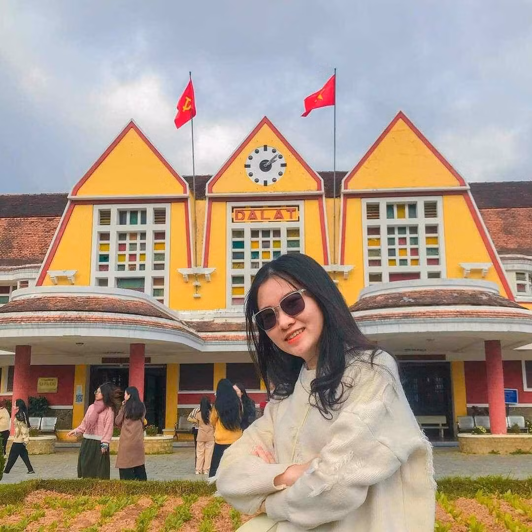 Hà Thúy Vân (trường ĐH KHXH&amp;NV, ĐHQG TP. HCM).