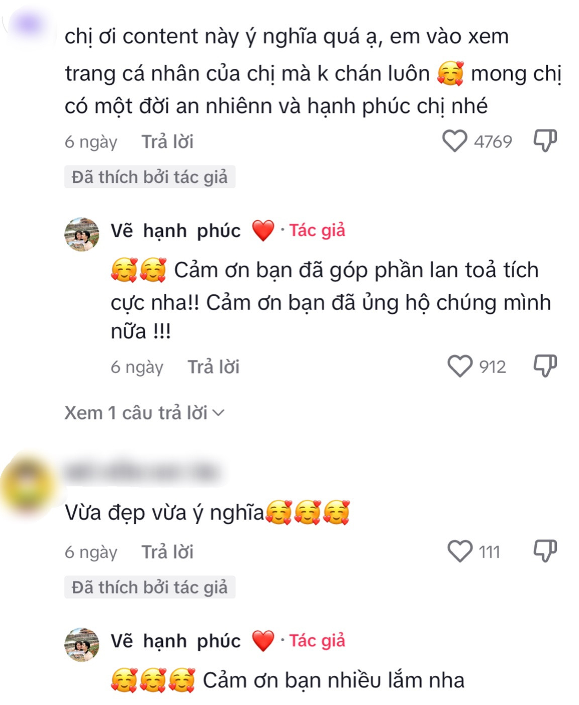 Cộng đồng mạng dành nhiều lời khen cho hai bạn trẻ.