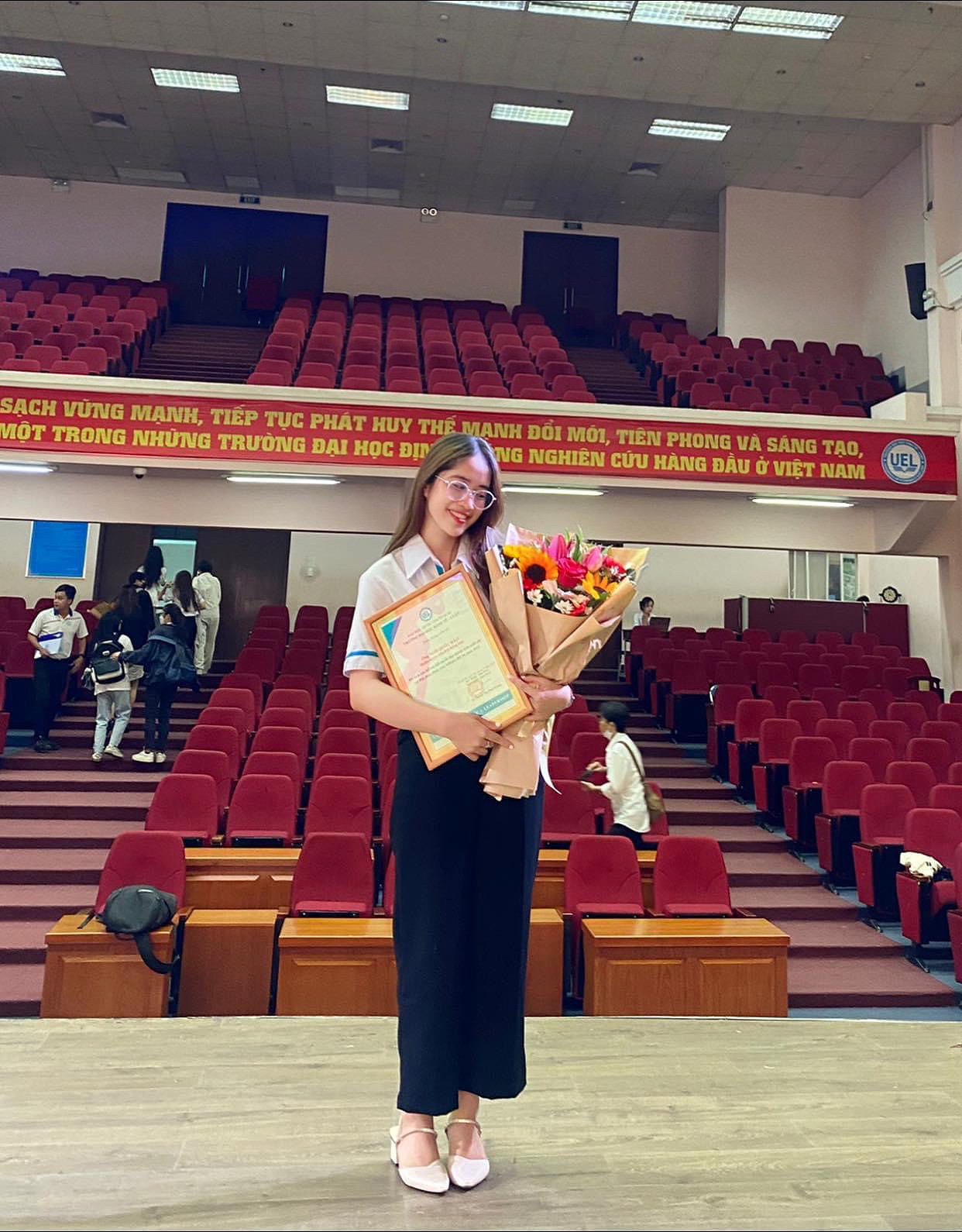 Xuân Quỳnh đạt nhiều thành tích tại trường ĐH Kinh tế - Luật. (Ảnh: NVCC) Xuân Quỳnh đạt nhiều thành tích tại trường ĐH Kinh tế - Luật. (Ảnh: NVCC)