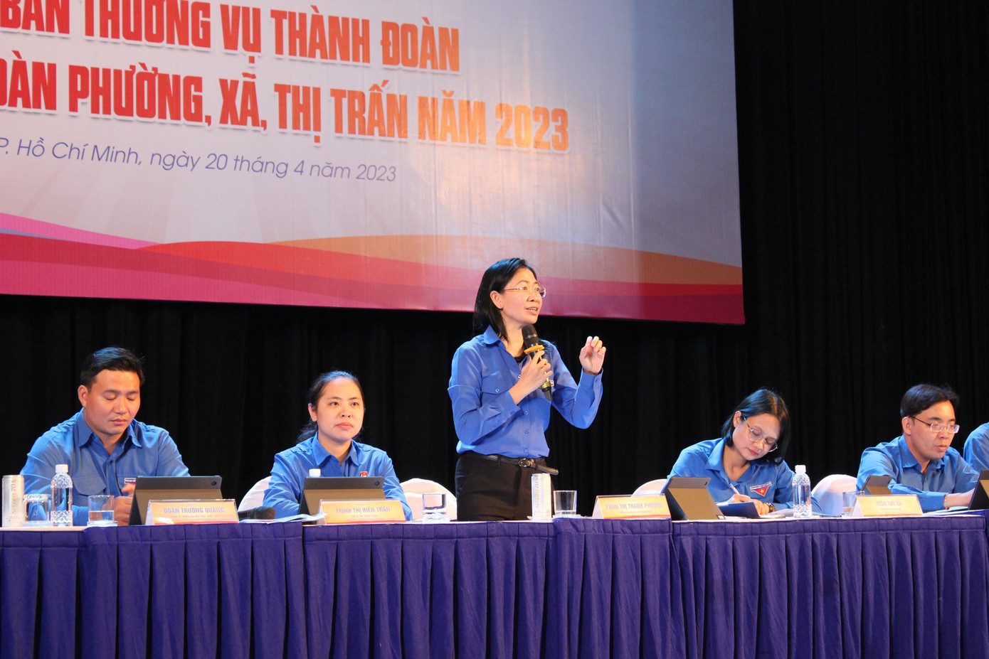 Cũng trong khuôn khổ liên hoan còn diễn ra chương trình Ban Thường vụ Thành Đoàn gặp gỡ Bí thư Đoàn phường, xã, thị trấn vào sáng 20/4 tại Hội trường Nhà Văn hóa Thanh niên. Buổi gặp giúp Thành Đoàn TPHCM khảo sát, lắng nghe tâm tư tình cảm từ các Bí thư Đoàn phường, xã, thị trấn về những ý tưởng mới, mô hình, giải pháp hay trong công tác.