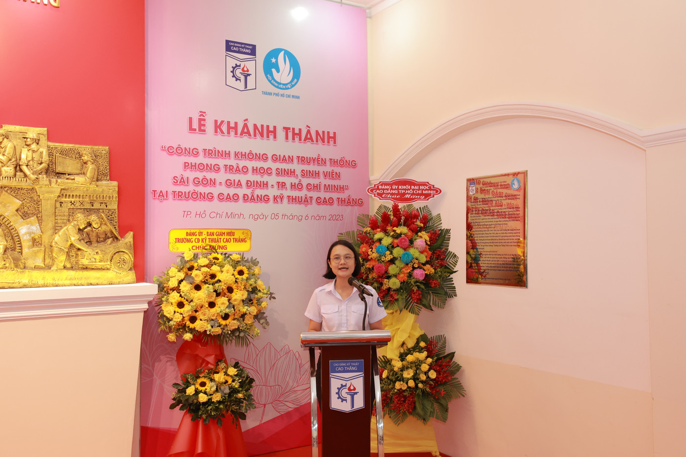 Chị Trần Thu Hà – Phó Bí thư Thành Đoàn, Chủ tịch Hội Sinh viên TP. HCM phát biểu tại lễ khánh thành công trình.