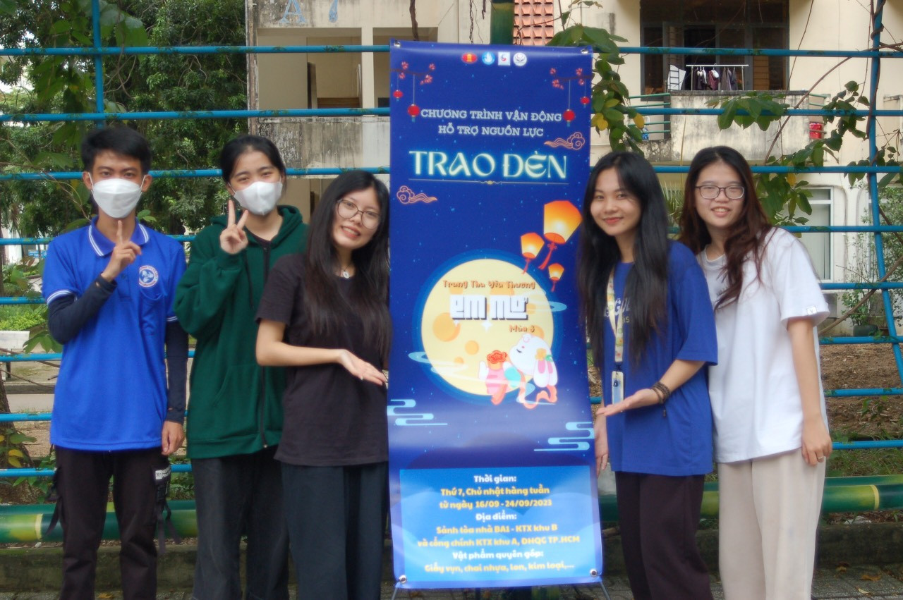 CLB Tình nguyện Heart to Heart kêu gọi hỗ trợ cho chương trình.