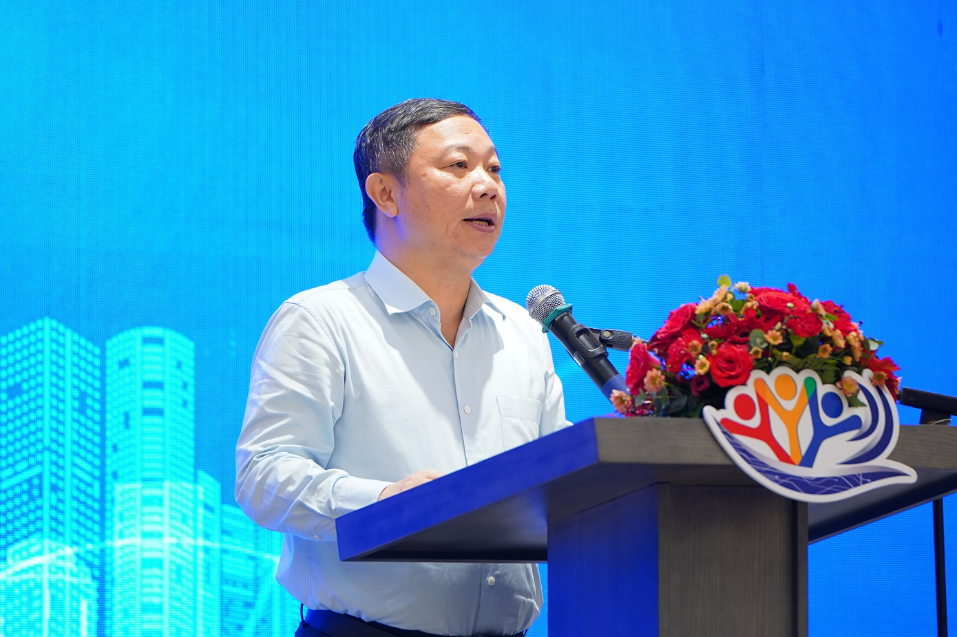 Phó Chủ tịch UBND TP. HCM Dương Anh Đức phát biểu tại diễn đàn.