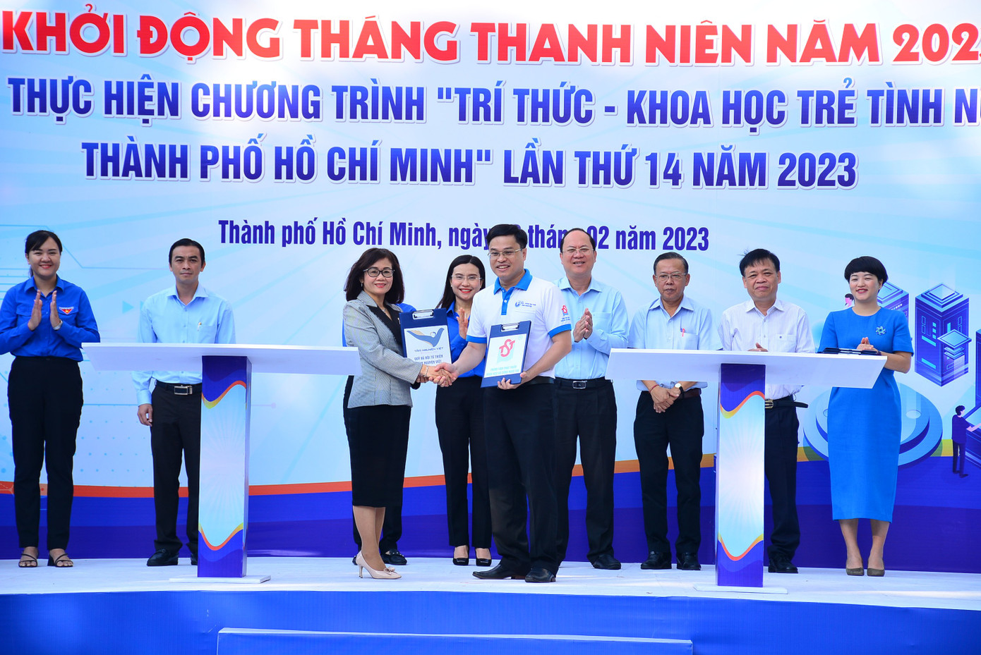 Trung tâm Phát triển Khoa học và Công nghệ Trẻ kí kết hợp tác với các đơn vị cùng thực hiện các phần việc trong Tháng Thanh niên. Trung tâm Phát triển Khoa học và Công nghệ Trẻ kí kết hợp tác với các đơn vị cùng thực hiện các phần việc trong Tháng Thanh niên.