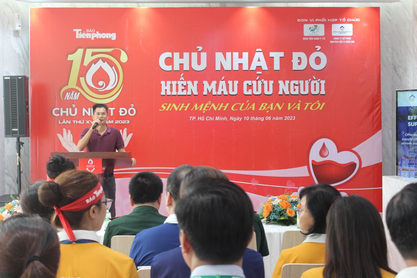 Nhà báo Lý Thành Tâm - Trưởng cơ quan đại diện báo Tiền Phong tại TP. HCM phát biểu khai mạc chương trình.