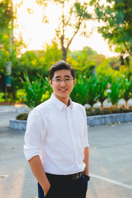 Thạc sĩ Trần Hoàng Lộc luôn tích cực trong các hoạt động Đoàn - Hội.