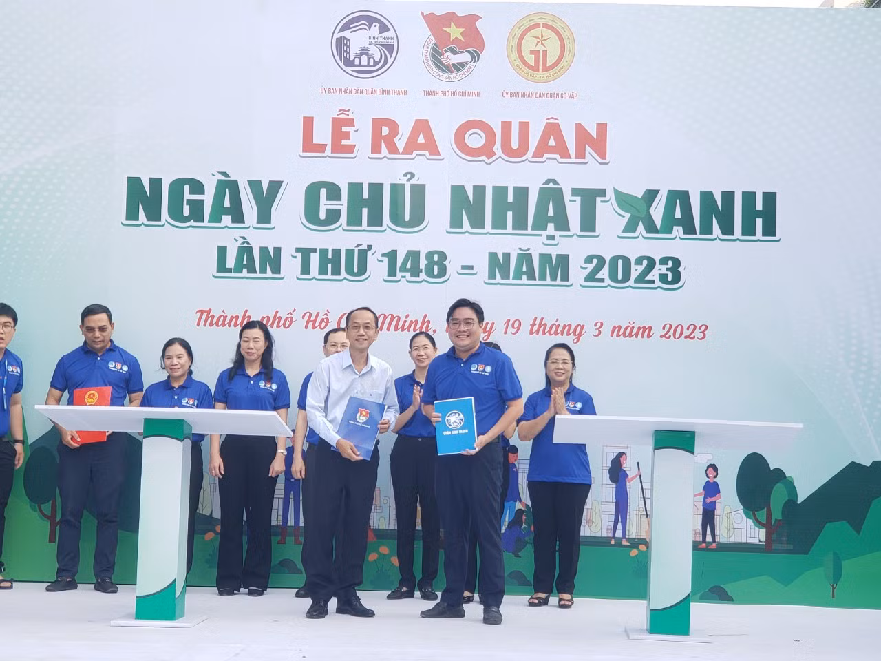 Tại Lễ phát động đã diễn ra ký kết phối hợp thực hiện các nội dung cải tạo cảnh quan tuyến rạch Lăng 2 giữa UBND quận Bình Thạnh, UBND quận Gò Vấp và Ban Thường vụ Thành Đoàn TPHCM giai đoạn 2023 - 2025.