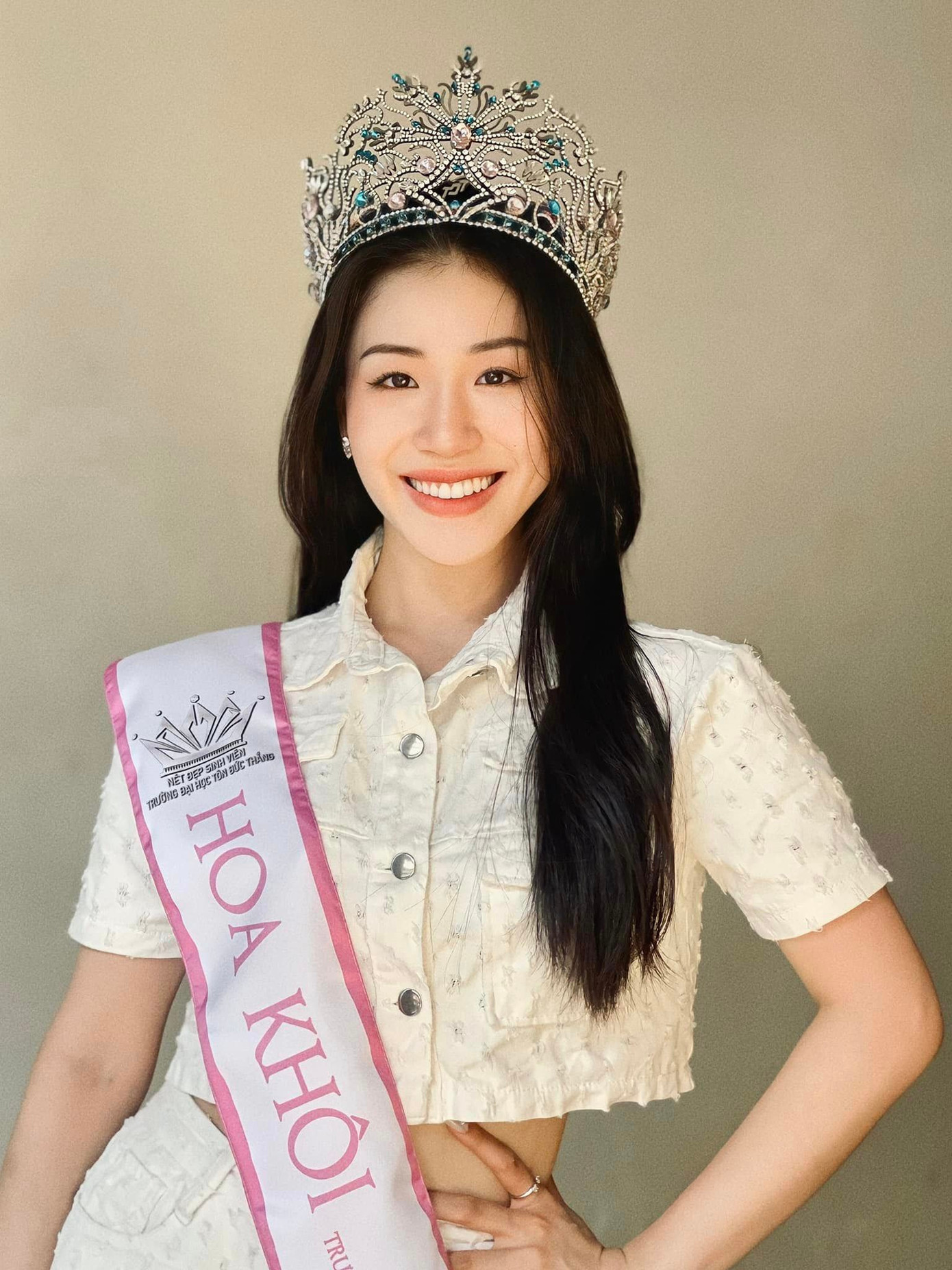 Tân Hoa khôi Trần Thị Kiều Anh sở hữu nhan sắc xinh đẹp và trí tuệ. (Ảnh: Lê Phúc)