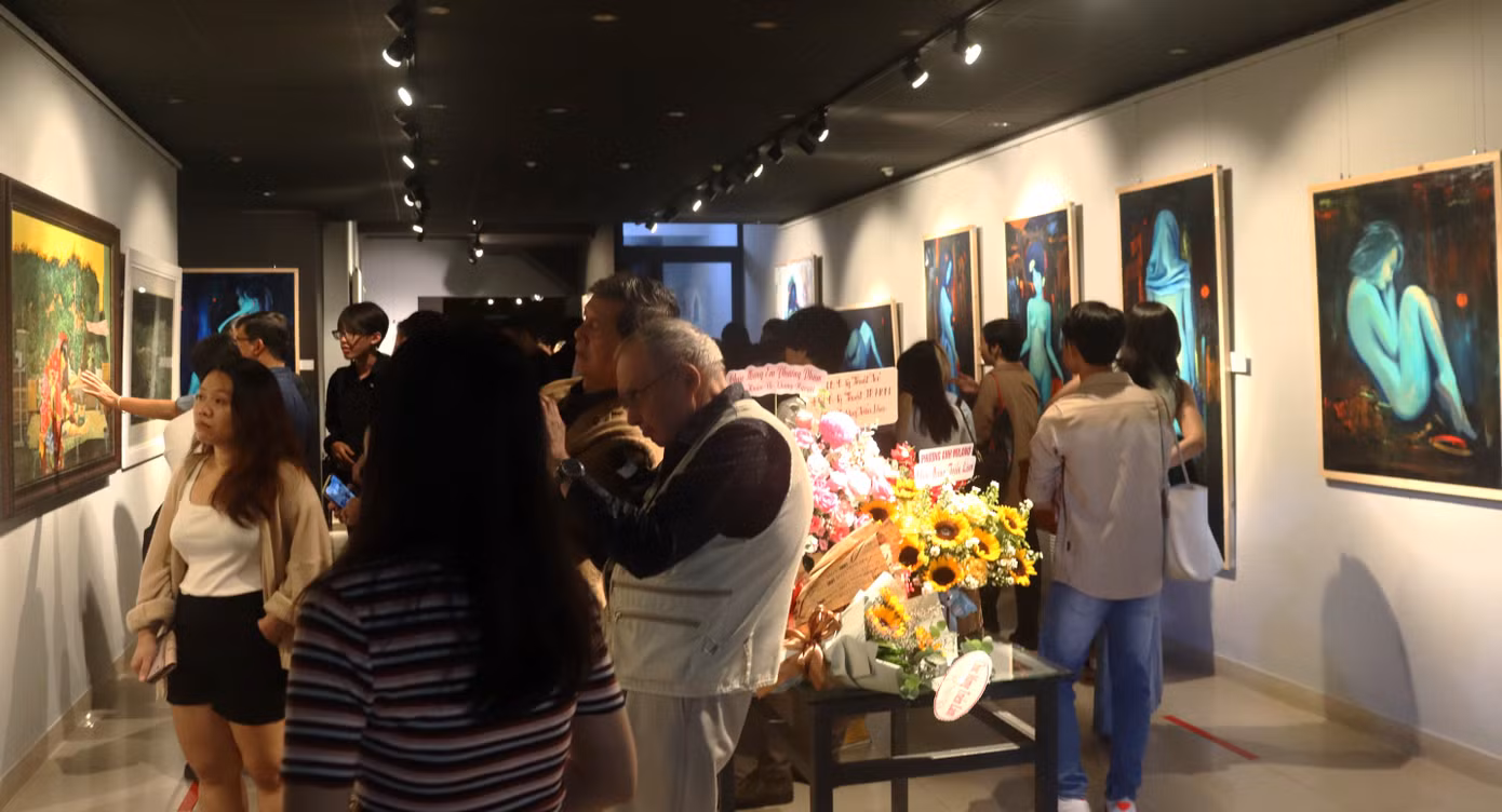 Triển lãm thu hút được sự quan tâm của cả giới trẻ và giới chuyên môn.