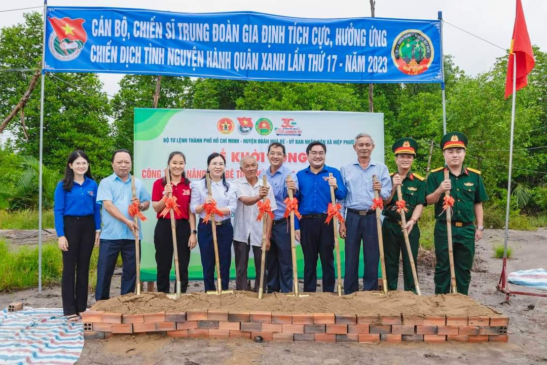 Khởi công công trình nâng cấp, bê tông hoá hẻm Bàu Le tại ấp 3, xã Hiệp Phước, huyện Nhà Bè, TP. HCM.