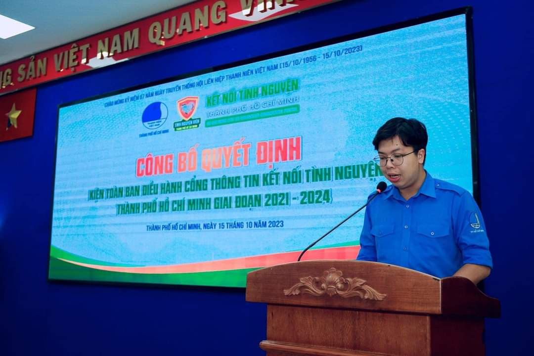 Ủy ban Hội LHTN TP. HCM công bố Quyết định kiện toàn Ban Điều hành Cổng thông tin kết nối tình nguyện TP. HCM, giai đoạn 2021 - 2024. Ủy ban Hội LHTN TP. HCM công bố Quyết định kiện toàn Ban Điều hành Cổng thông tin kết nối tình nguyện TP. HCM, giai đoạn 2021 - 2024.