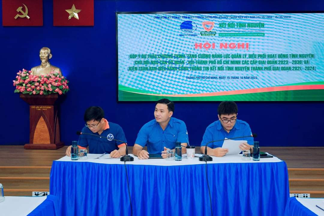 Đại diện Hội LHTN TP. HCM chủ trì Hội nghị. Đại diện Hội LHTN TP. HCM chủ trì Hội nghị.