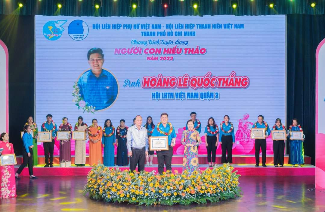 47 gương "Người con hiếu thảo" cấp Thành phố được TP. HCM tuyên dương trong dịp này. 47 gương "Người con hiếu thảo" cấp Thành phố được TP. HCM tuyên dương trong dịp này.