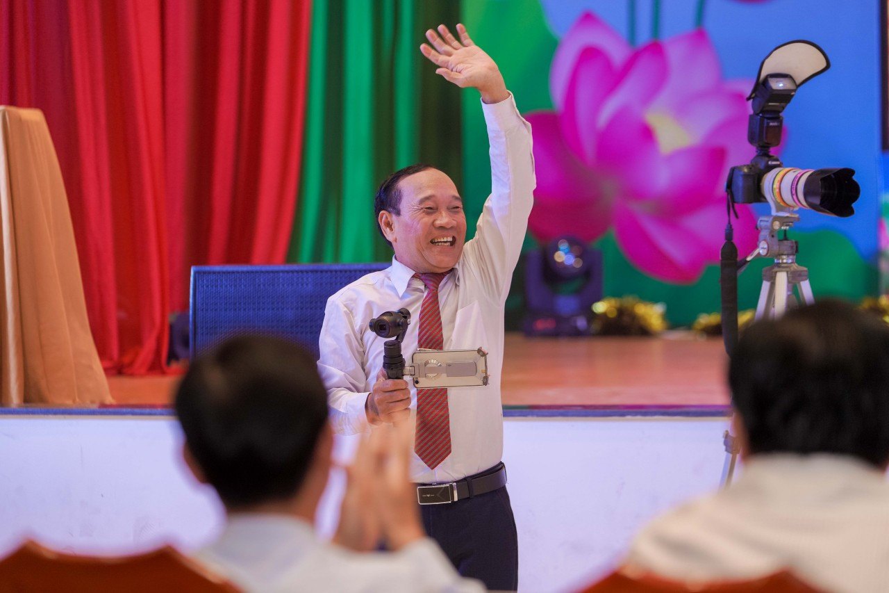 Kỷ lục gia thế giới Mai Đình Tới cũng có mặt tại đêm nhạc hội.