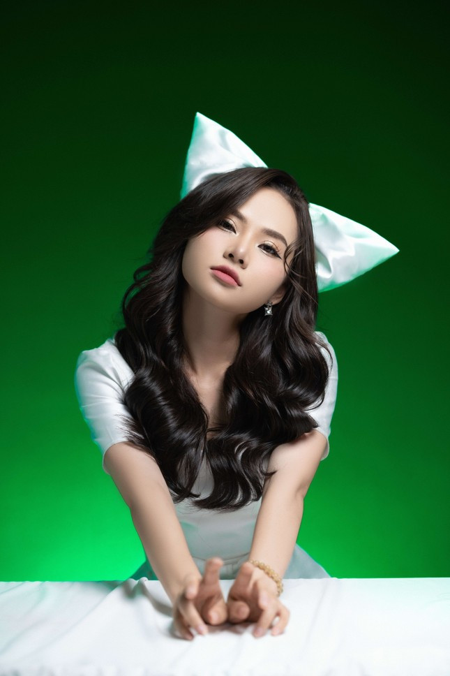 Ca sĩ Ngô Lan Hương. Ca sĩ Ngô Lan Hương.