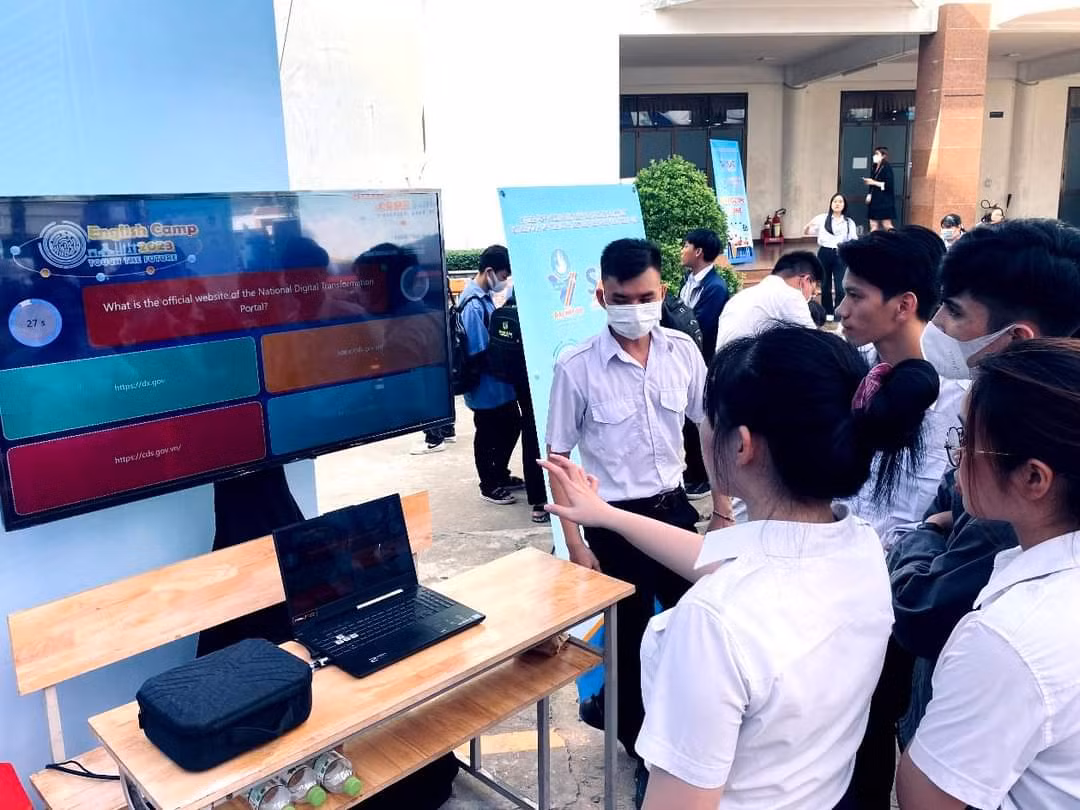 Những trải nghiệm công nghệ tại Ngày hội. (Ảnh: TLTĐ)