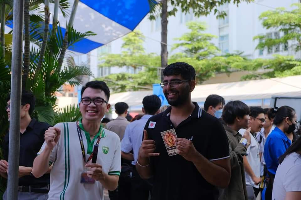 Sinh viên quốc tế cũng có mặt, giao lưu trong Ngày hội. (Ảnh: TLTĐ)