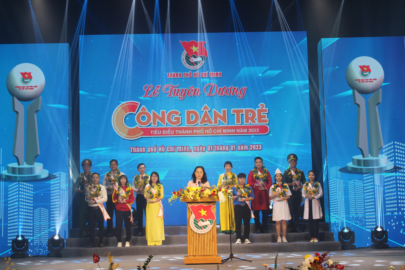 Chủ tịch HĐND TP. HCM Nguyễn Thị Lệ phát biểu tại Lễ tuyên dương.