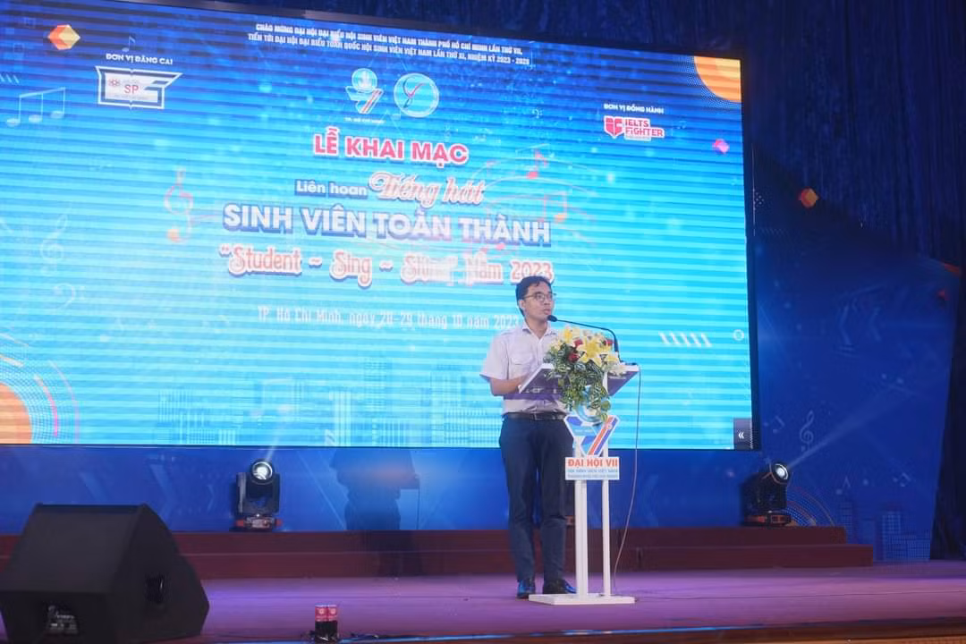 Anh Nguyễn Tất Toàn phát biểu tại Lễ khai mạc Liên hoan.