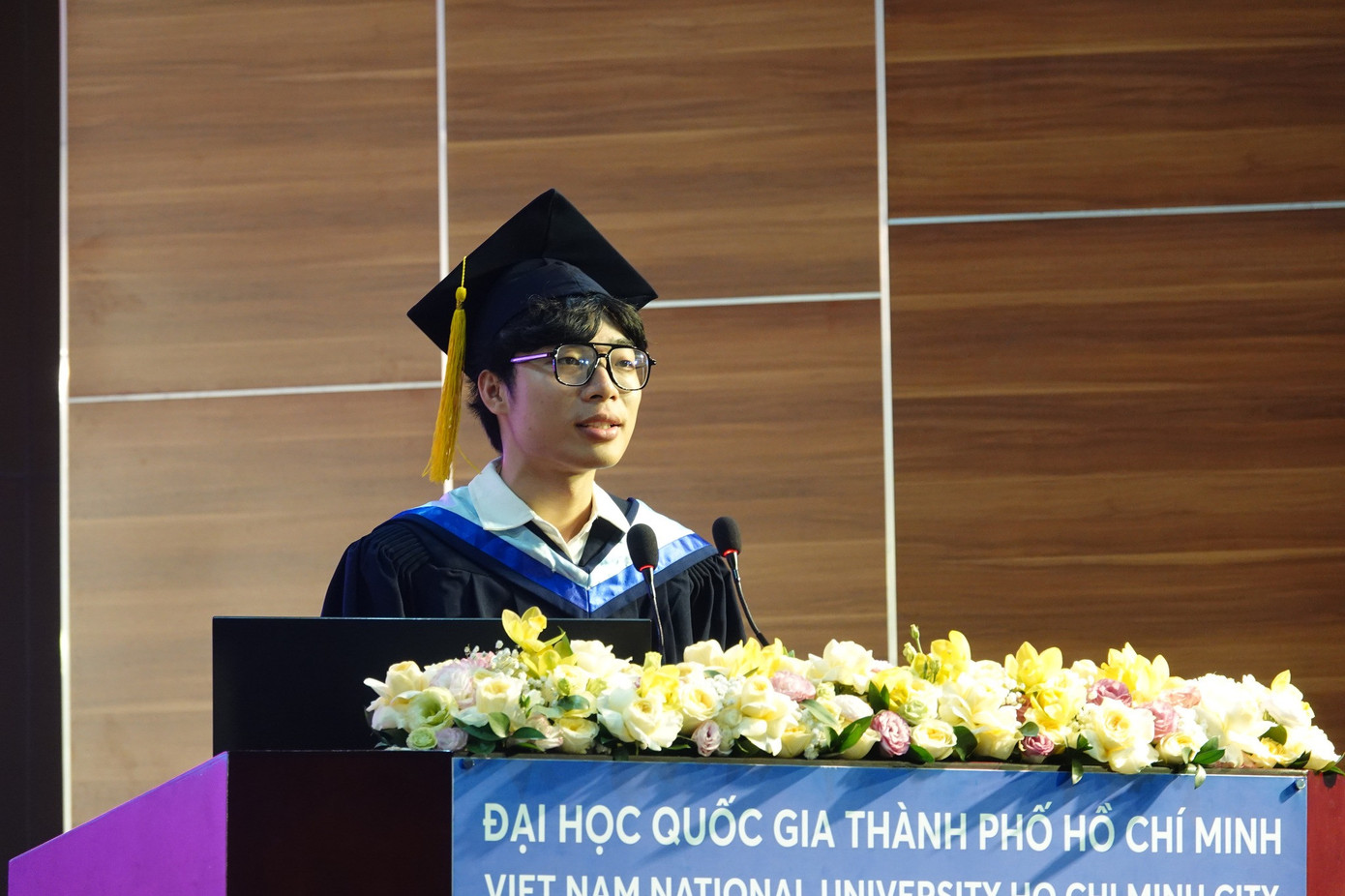 Tân kỹ sư ngành Kỹ thuật Không gian Lê Đăng Khoa, thủ khoa tốt nghiệp khối ngành Kỹ thuật. (Ảnh: NVCC)