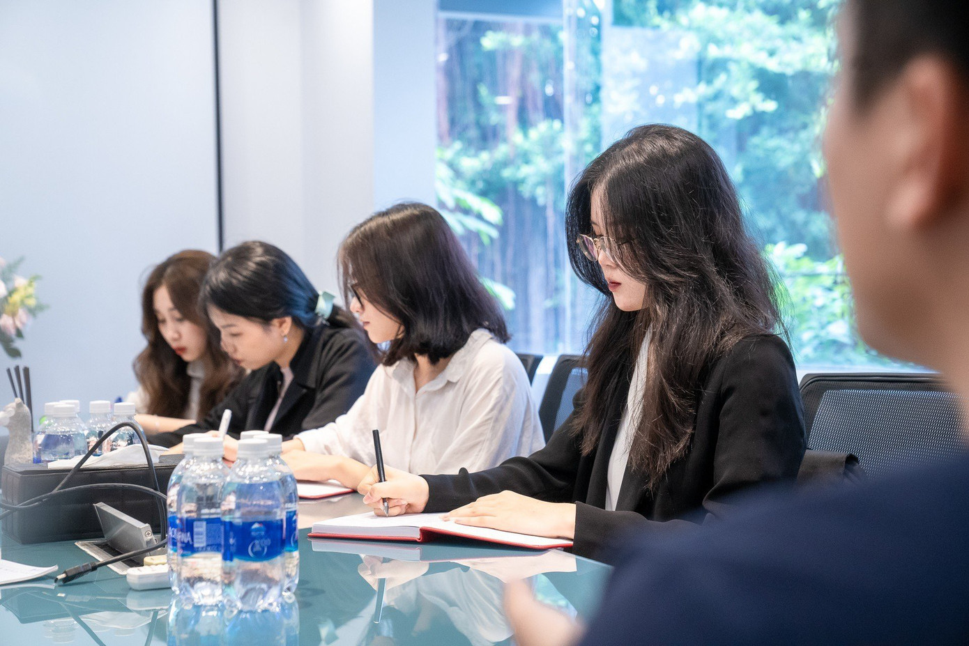 Thu Hiền luôn cân bằng được giữa việc học tập ở trường và giữ lửa đam mê của bản thân. (Ảnh: NVCC) Thu Hiền luôn cân bằng được giữa việc học tập ở trường và giữ lửa đam mê của bản thân. (Ảnh: NVCC)