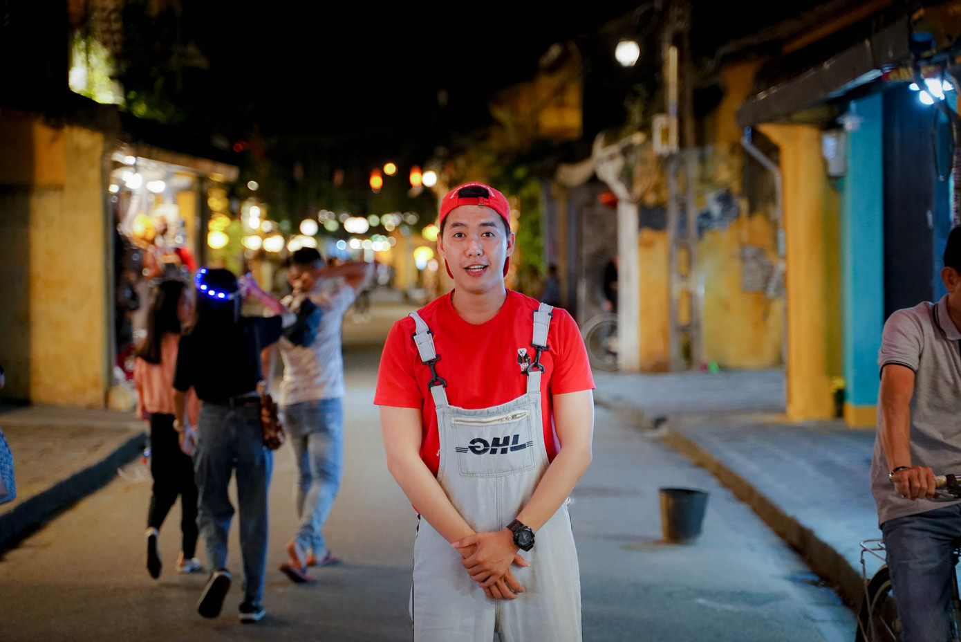 Đối với anh, du lịch tâm linh là cái nuôi dưỡng tâm hồn người Việt.