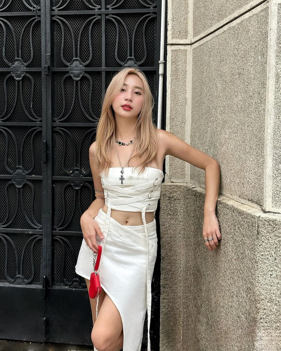 Minh Thư khám phá bản thân ở những khía cạnh mới. Minh Thư khám phá bản thân ở những khía cạnh mới.