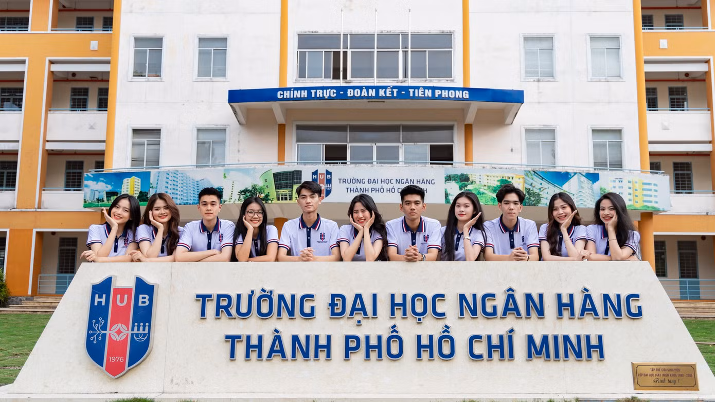 Trường ĐH Ngân hàng TP. HCM công bố 5 phương thức xét tuyển, trong đó có phương thức xét truyển sớm bắt đầu mở cổng thông tin đăng ký từ 12/4.